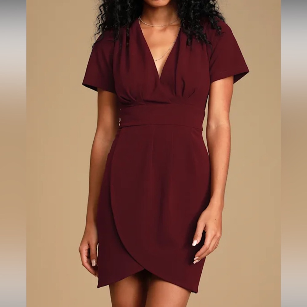 NWT Lulus Marena Burgundy Short Dress